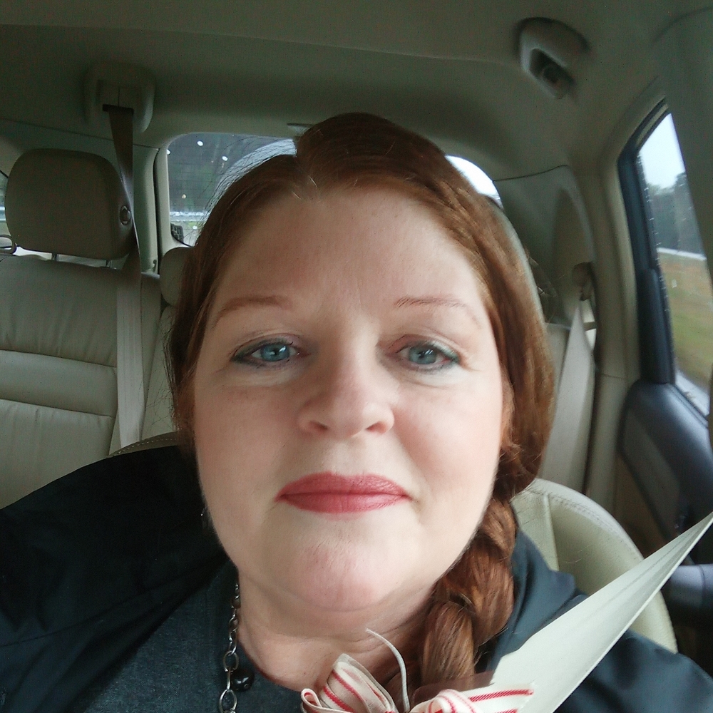 Meet your Posher, Tami